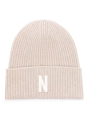 Norse Projects logo-patch ribbed wool beanie - Neutrals