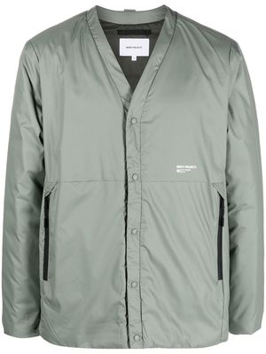 Norse Projects logo-print lightweight jacket - Green