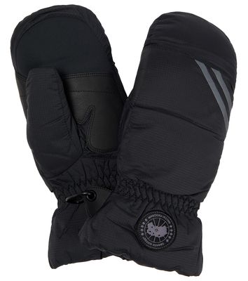 Northern quilted gloves