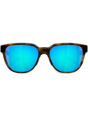 Oakley Actuator square-frame sunglasses - Brown