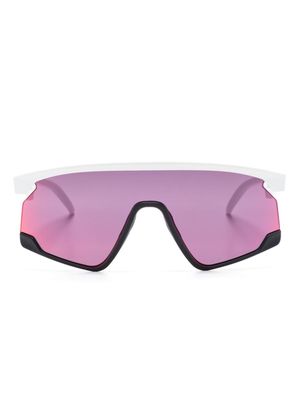 Oakley BXTR Prizm mask-frame sunglasses - White