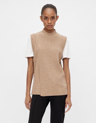 Object knit vest with split front in beige-Neutral