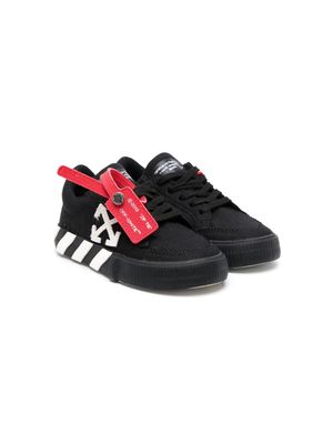 Off-White Kids Arrows-appliqué Vulcanized sneakers - Black