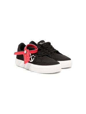 Off-White Kids Arrows-embroidered lace-up sneakers - Black