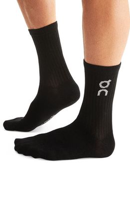 On 3-Pack Logo Quarter Socks in Black