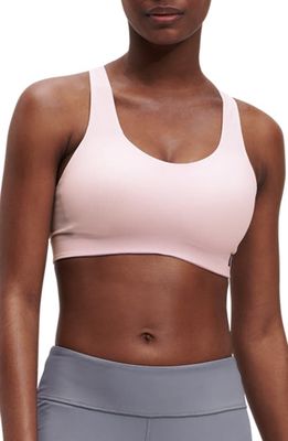 On Active Sports Bra in Lily/Navy
