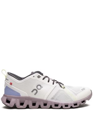 On Running Cloud X 3 sneakers - White
