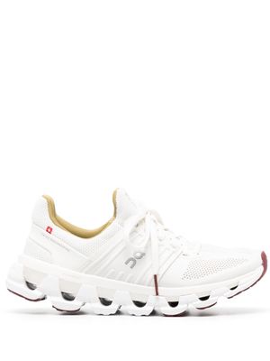 On Running Cloudswift Suma low-top sneakers - White