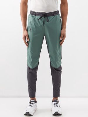 On - Running Ripstop Track Pants - Mens - Green Grey