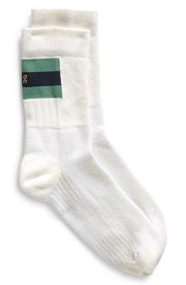 On Tennis Quarter Socks in White/Green
