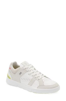 On THE ROGER Clubhouse Tennis Sneaker - Women in Sand/Zest