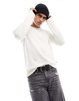 Only & Sons knitted crew neck sweater in white-Neutral