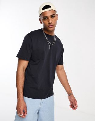 Only & Sons relaxed t-shirt in dark navy