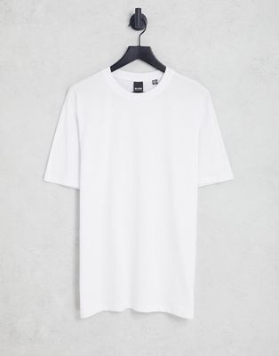 Only & Sons relaxed t-shirt in white