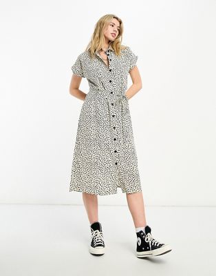 Only belted midi shirt dress in white and black spot