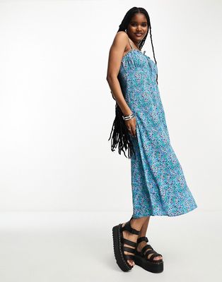 Only bust detail maxi cami dress in blue ditsy floral