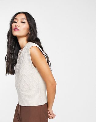 Only cable knit sweater vest in cream-White