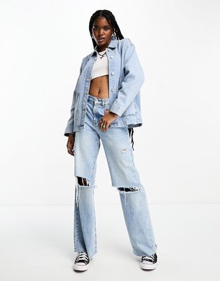 Only denim shirt with oversized pockets in light blue