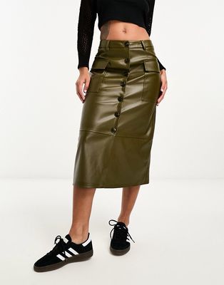 Only faux leather button down cargo midi skirt in khaki-Green