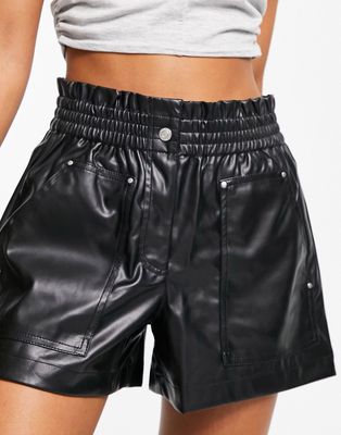 Only faux leather pocket detail shorts in black
