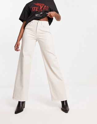 Only Juicy high rise wide leg jeans in ecru-White