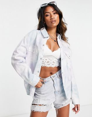 Only oversized denim shirt jacket in white tie dye - part of a set-Blue