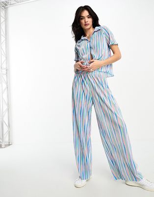 Only plisse straight leg pants in multi stripe - part of a set
