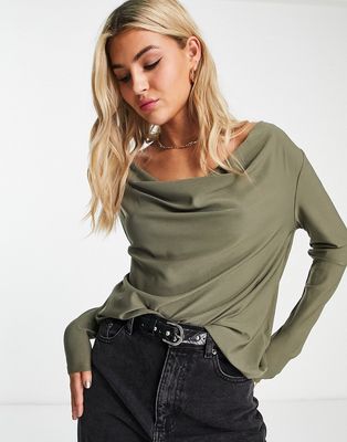 Only ruched top in khaki-Green