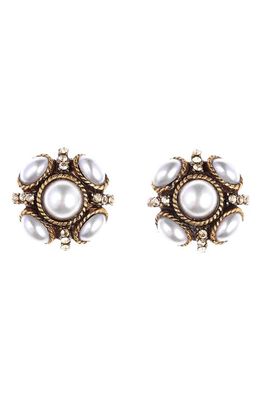 Oscar de la Renta Classic Button Stud Earrings in Pearl