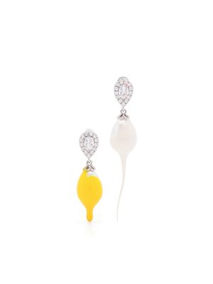Ottolinger dripping-effect pearl earrings - White