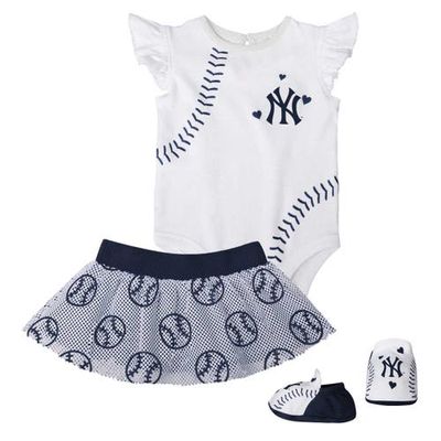 Outerstuff Girls Infant White/Navy New York Yankees Sweet Spot Three-Piece Bodysuit Skirt & Booties Set