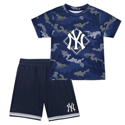 Outerstuff Toddler Fanatics Branded Navy New York Yankees Field Ball T-Shirt & Shorts Set
