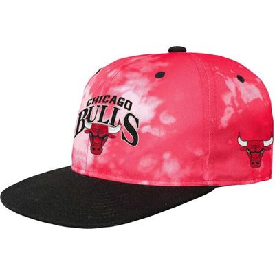 Outerstuff Youth Red Chicago Bulls Bleach Out Deadstock Snapback Hat