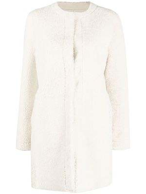 P.A.R.O.S.H. collarless shearling coat - White