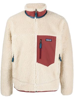 Patagonia faux-shearling logo-patch jacket - Neutrals
