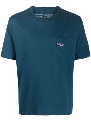 Patagonia logo-patch organic-cotton T-shirt - Blue