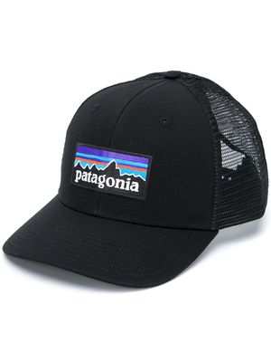 Patagonia P-6 Logo Trucker hat - Black