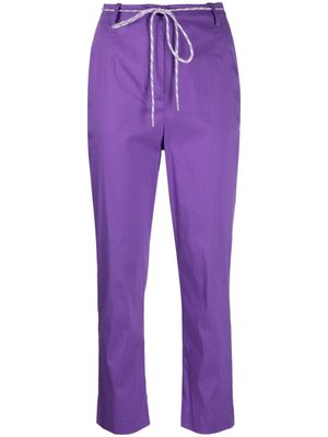 Patrizia Pepe belted-waist cropped trousers - Purple
