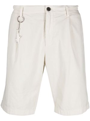 Paul & Shark keyring-detail bermuda shorts - White