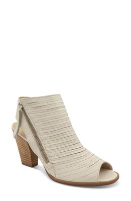Paul Green Cayanne Peep Toe Sandal in Ivory Leather