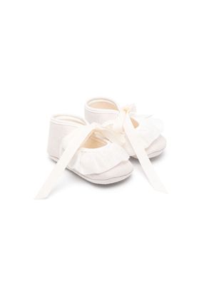 Paz Rodriguez Bautizo ruffle-trim lurex pre-walkers - Neutrals