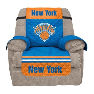 PEGASUS HOME FASHIONS New York Knicks Recliner Protector in Blue