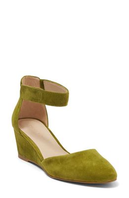 Pelle Moda Kitty Pump in Olive Suede