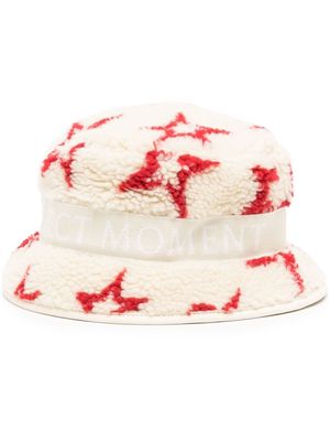 Perfect Moment Sherpa star-print bucket hat - White