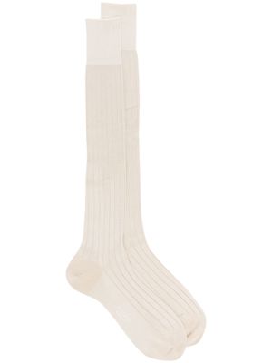 Peserico knitted cotton long socks - Neutrals