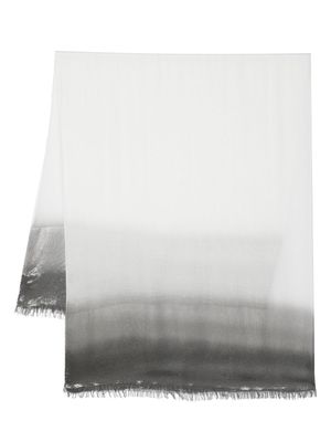 Peserico ombré-effect frayed scarf - White