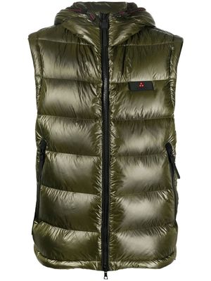 Peuterey logo-patch padded gilet - Green