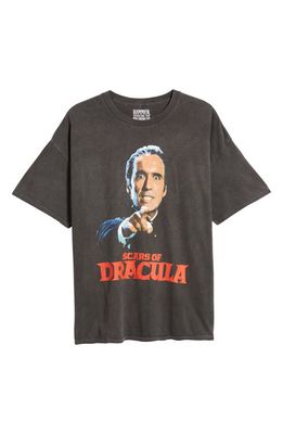 Philcos Dracula Cotton Graphic T-Shirt in Black Pigment