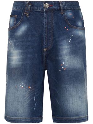 Philipp Plein splatter-print knee-length denim shorts - Blue