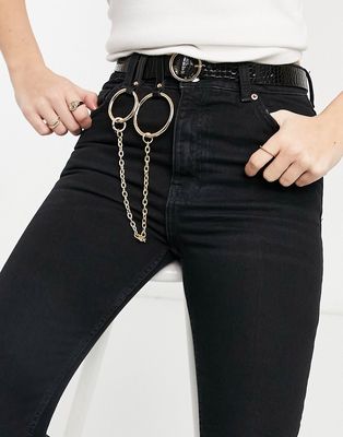 Pieces belt with adjustable chain in black and gold
